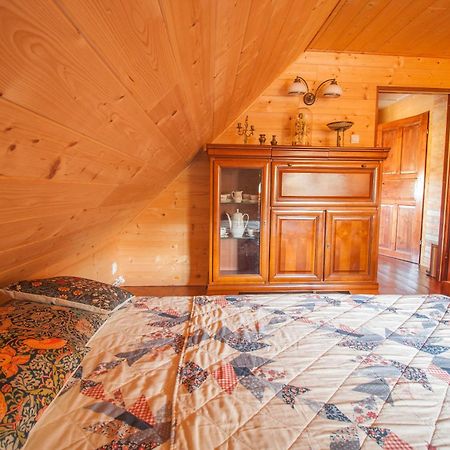 Holiday House Folwark Jelen Poniklica Bagian luar foto