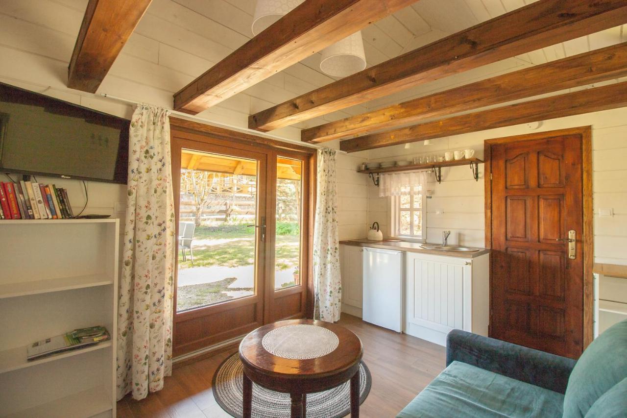 Holiday House Folwark Jelen Poniklica Bagian luar foto
