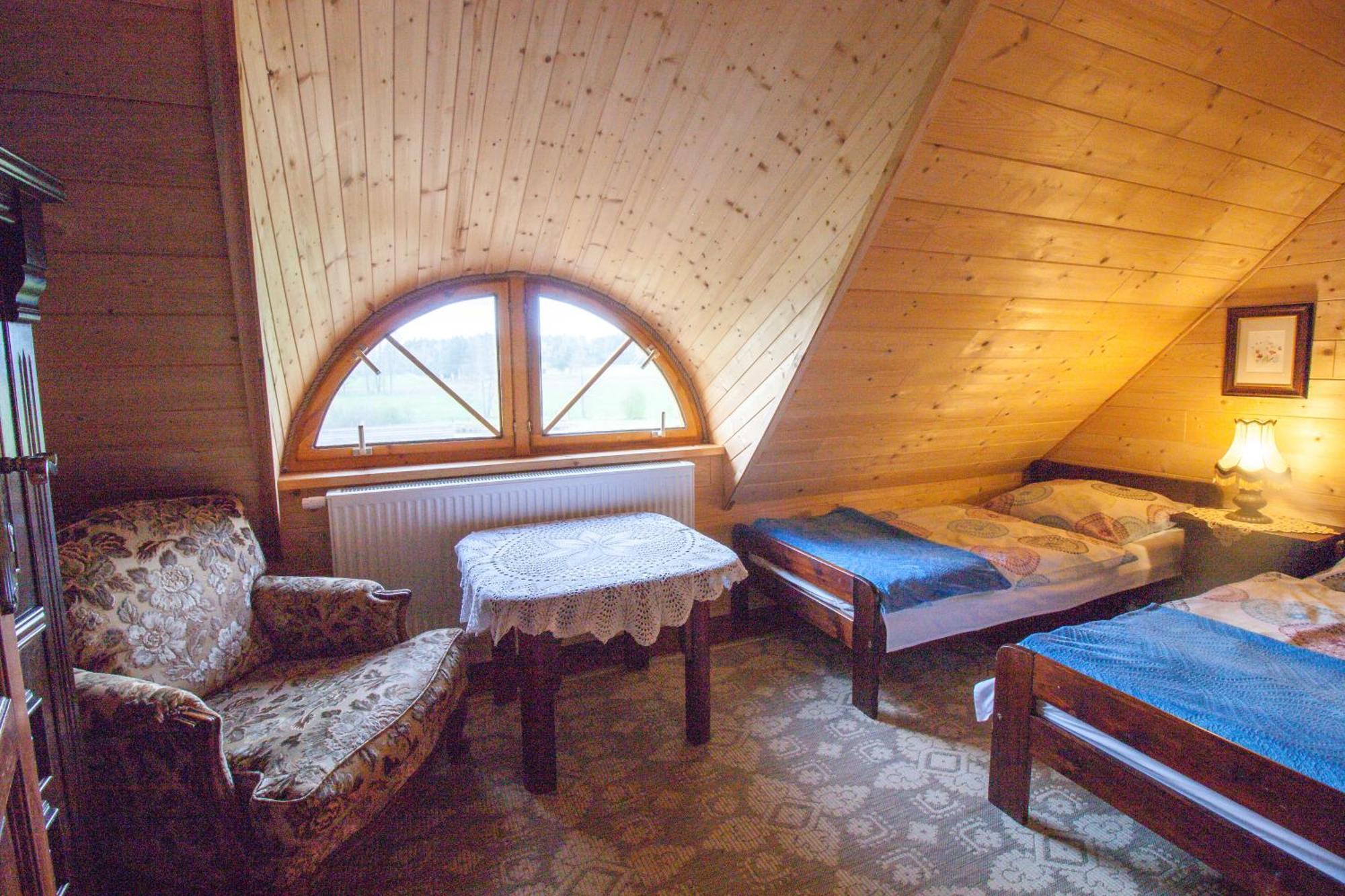 Holiday House Folwark Jelen Poniklica Bagian luar foto