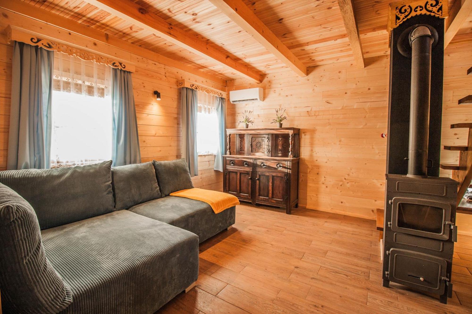 Holiday House Folwark Jelen Poniklica Bagian luar foto